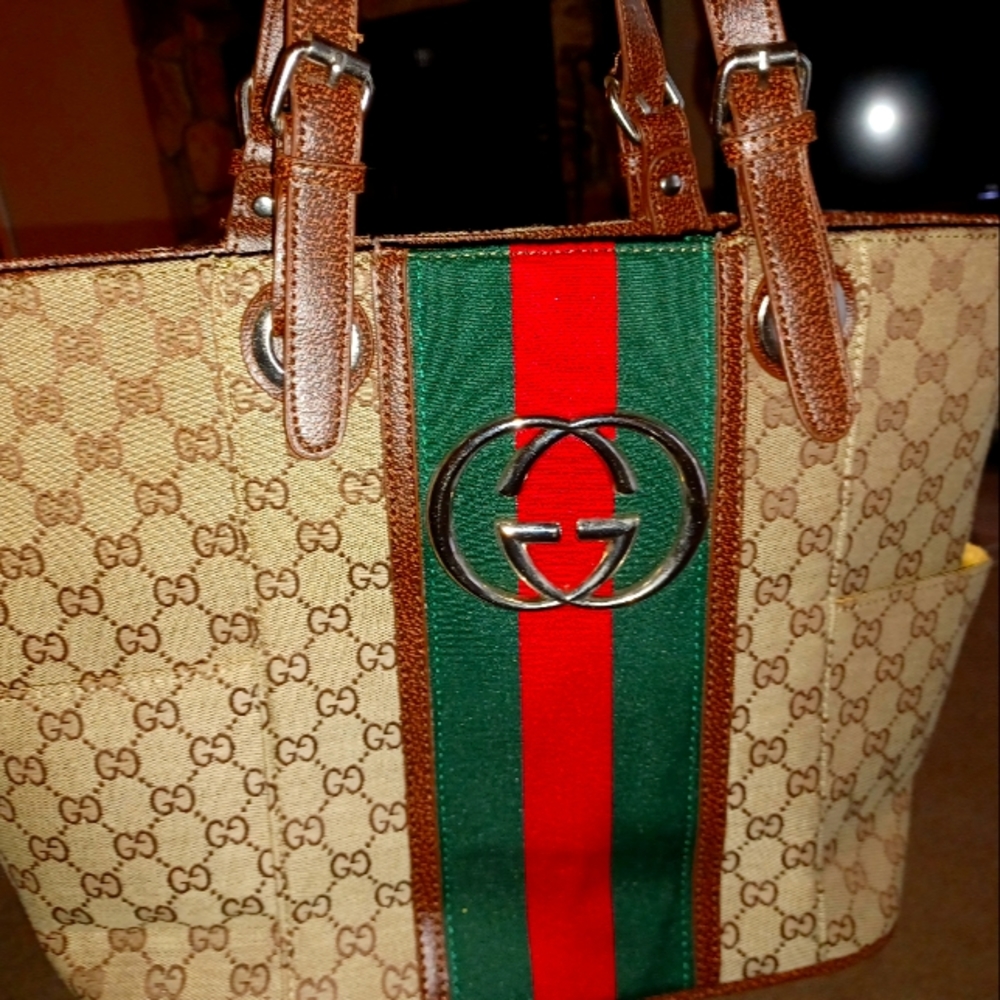 Tan handbag 16×12×6